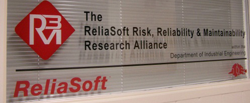 Reliasoft Lab window with logo